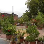 Maruti Guest House