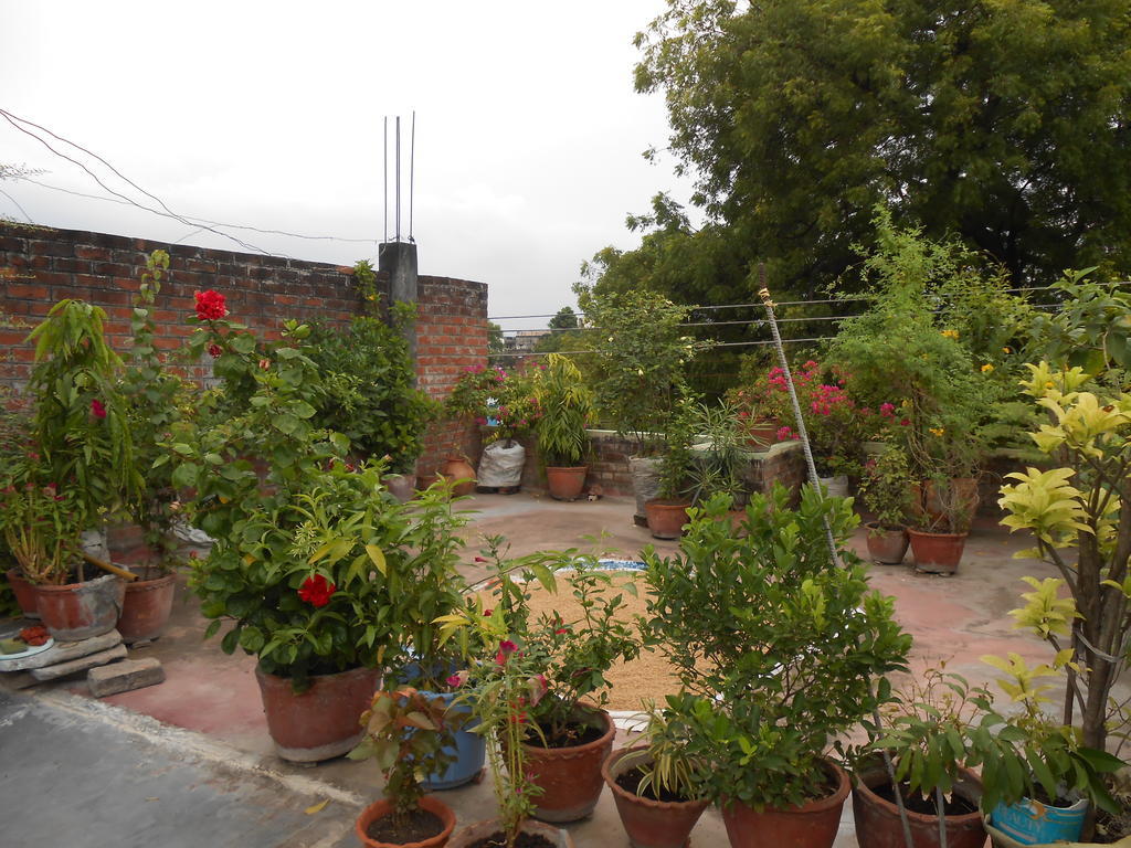 Guest house Maruti Varanasi